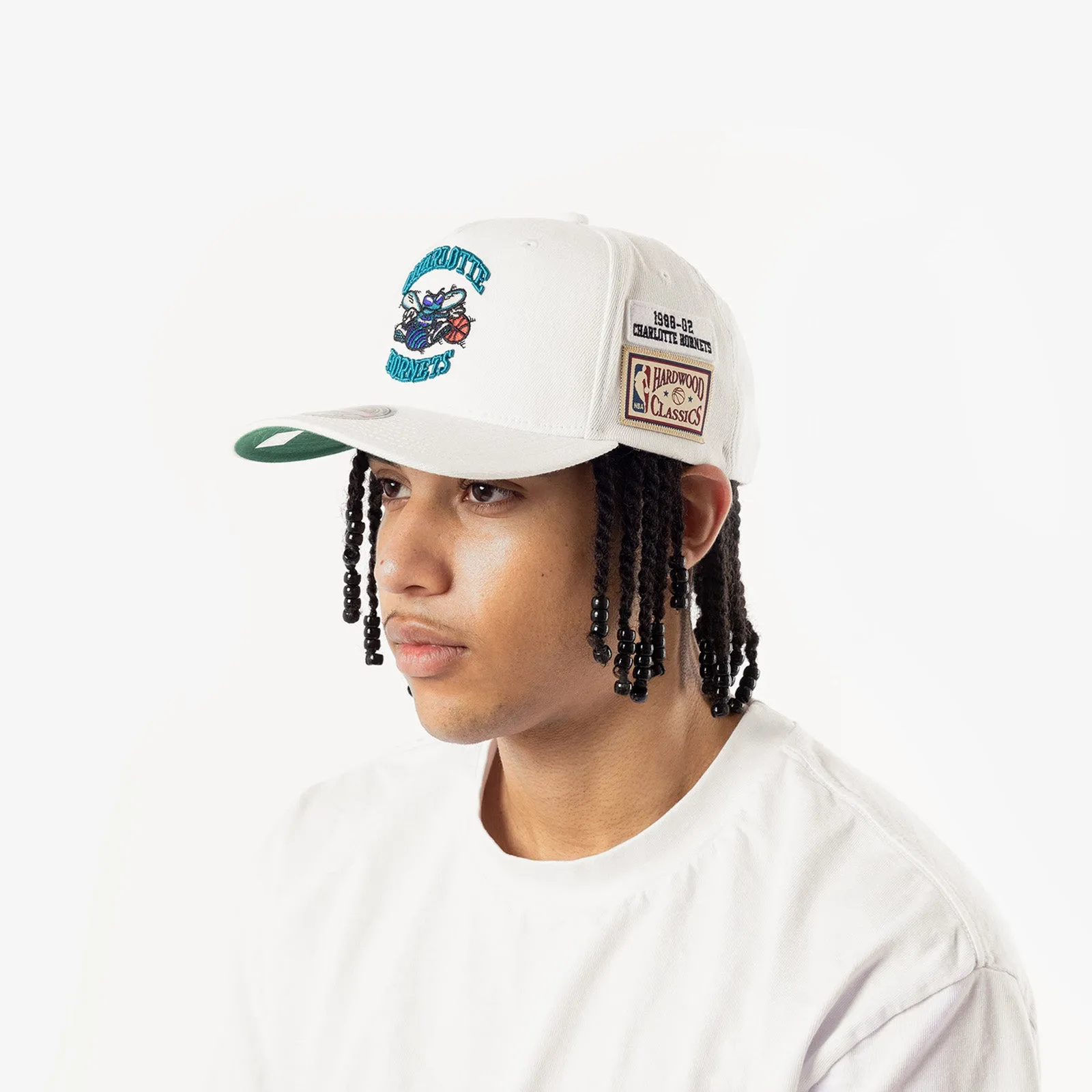 Charlotte Hornets HWC Patch Classic Redline Snapback - Cream