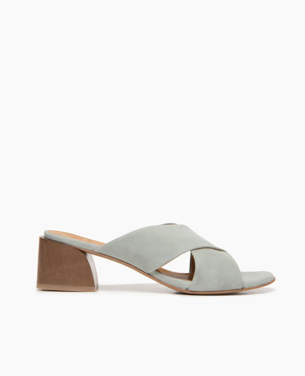 Olsen Sandal