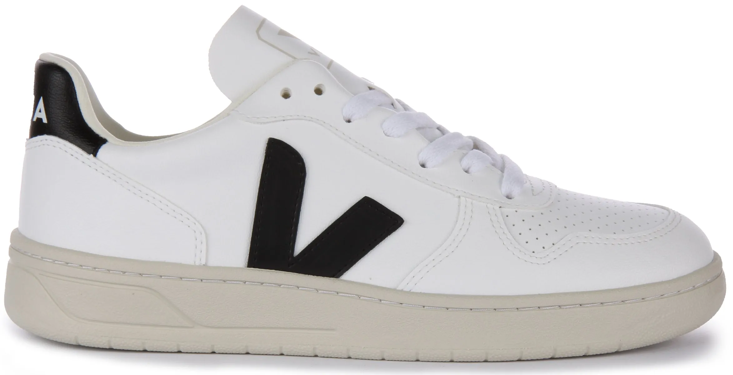 Veja V 10 Cwl In White Black For Women