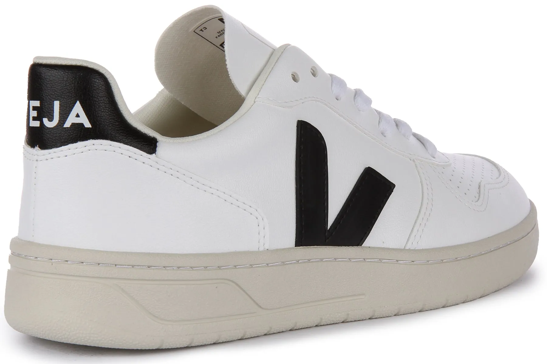 Veja V 10 Cwl In White Black For Women